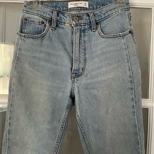 Abercrombie the skinny high rise jeans